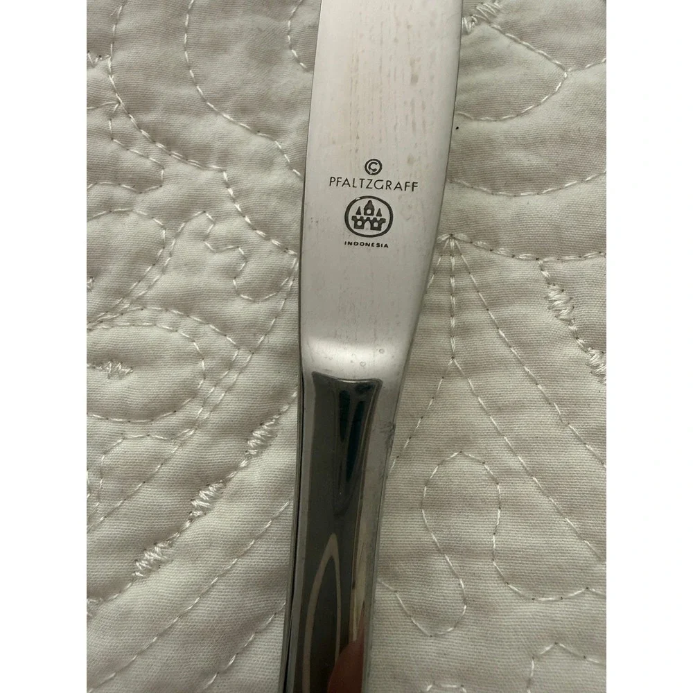 Pfaltzgraff Ashcroft Dinner Knives Set of 8 Silver Stainless Steel Shell Handle